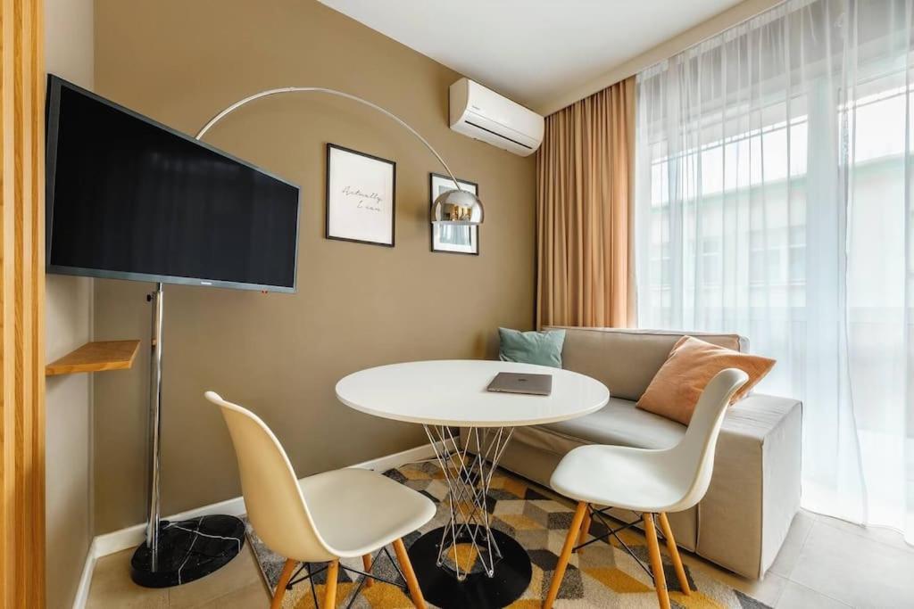 Apartament Na Woli Nowe Osiedle J Kazimierza Wm ワルシャワ エクステリア 写真