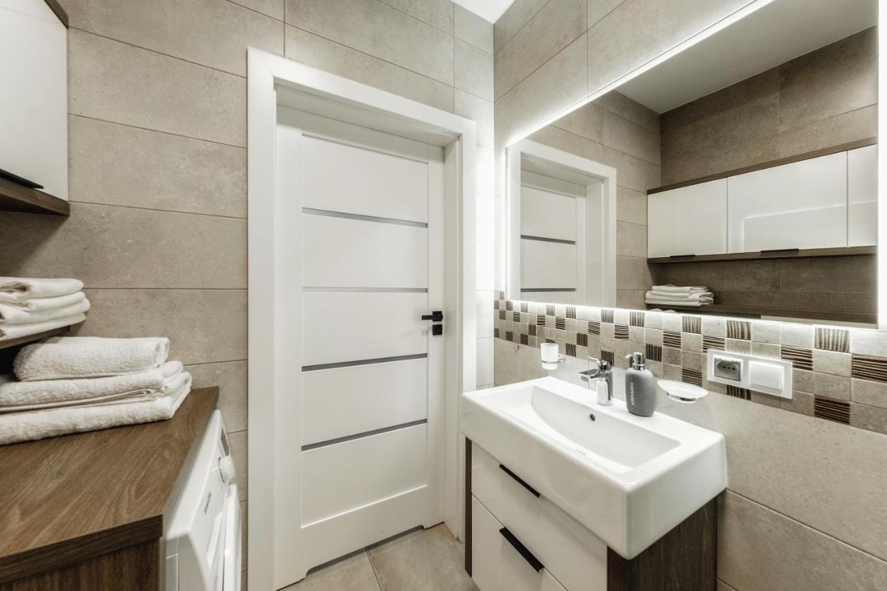Apartament Na Woli Nowe Osiedle J Kazimierza Wm ワルシャワ エクステリア 写真